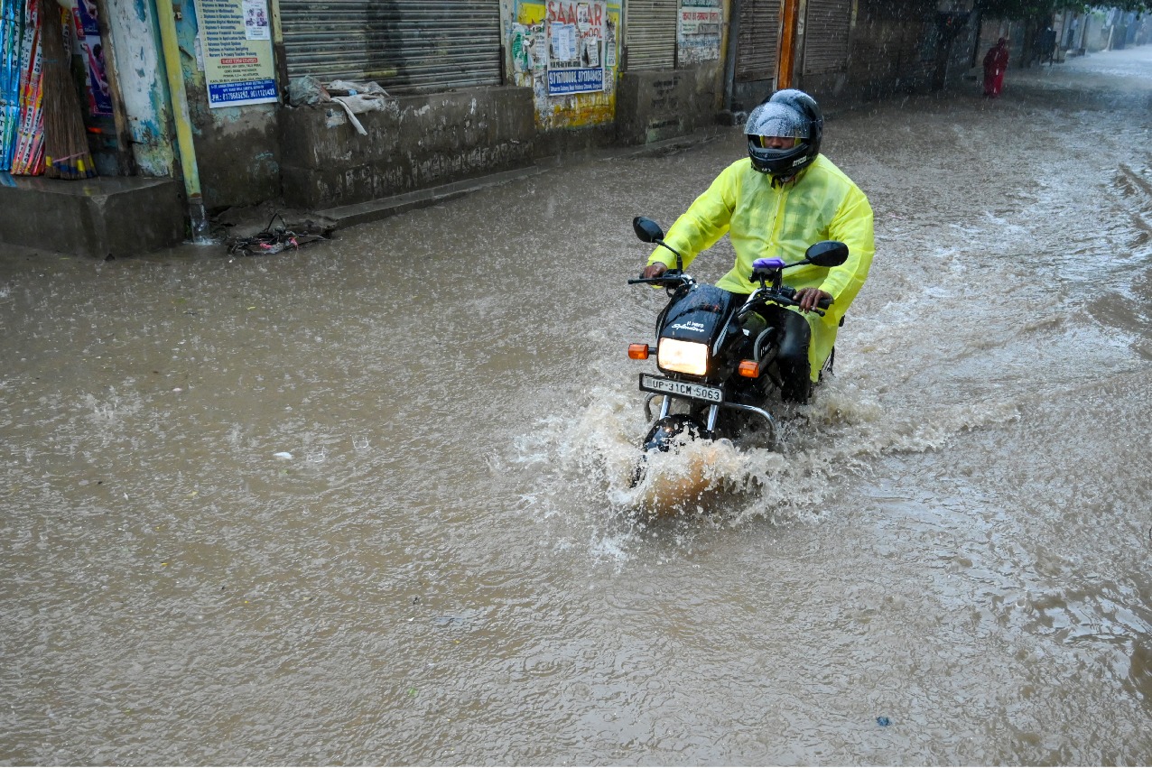 Heavy rain likely in coastal Andhra as depression intensifies