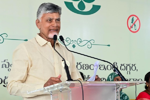 Chandrababu, Pawan Kalyan congratulate RSS on centenary