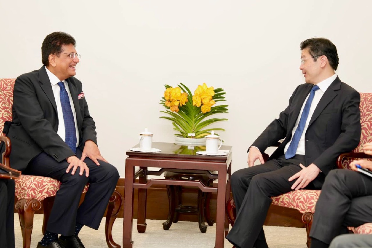 Piyush Goyal, Singapore PM meet to further boost comprehensive strategic partnership