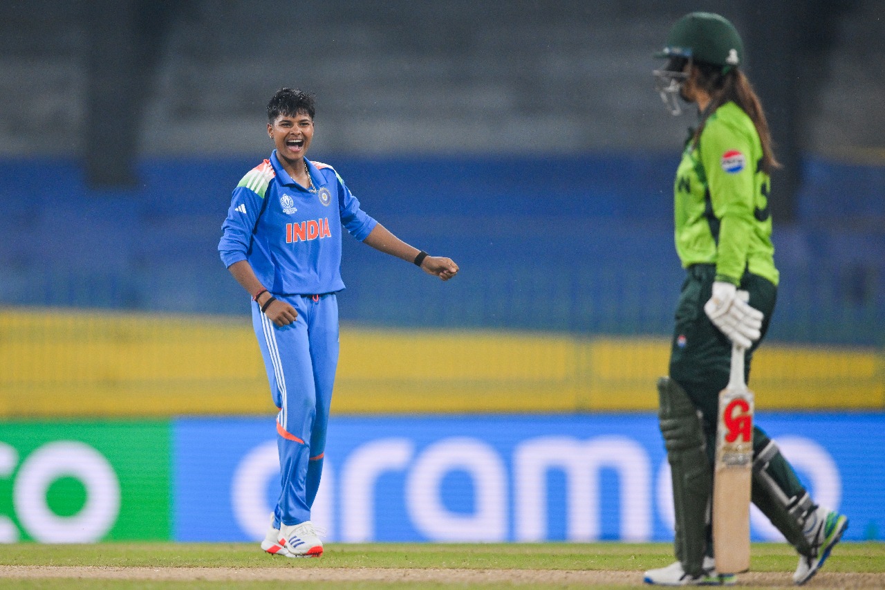 I do not pay attention to all that Ind-Pak talk: Kranti Goud