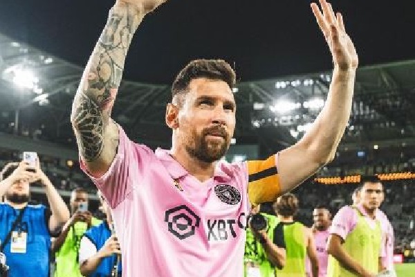 Messi-led Argentina team set to play in Kochi, CM Vijayan chairs meeting on preparations