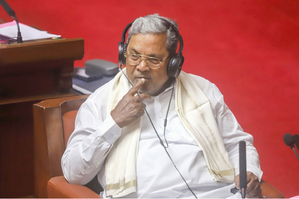 Siddaramaiah to host dinner for Congress MLAs, may drop 15 ministers in cabinet reshuffle