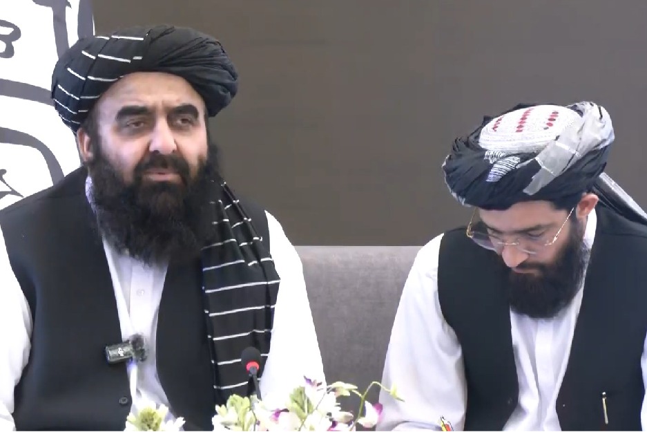 Afghan FM holds second press meet with female journalists allowed, asserts control over Delhi mission