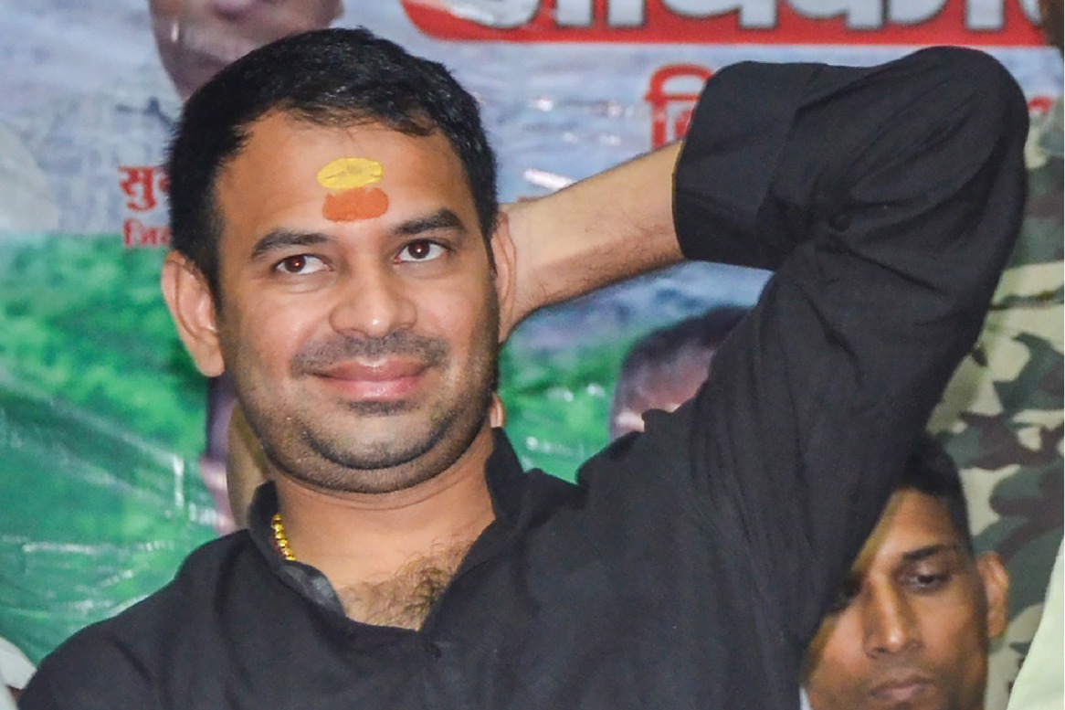 FIR filed after vehicle with Bihar Police markings used in Tej Pratap Yadav’s election rally