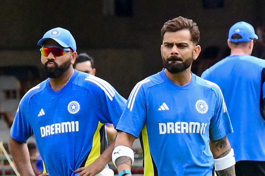 It's the weather, not easy to bat with multiple interruptions: Sitanshu Kotak backs Rohit, Kohli after flop show in Perth