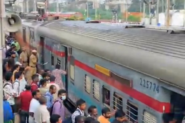 Special trains between Secunderabad and Delhi's Hazrat Nizamuddin to clear festive rush