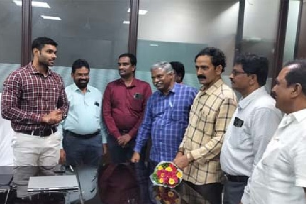 AP Information Commissioner Promises New Journalist Accreditations Soon