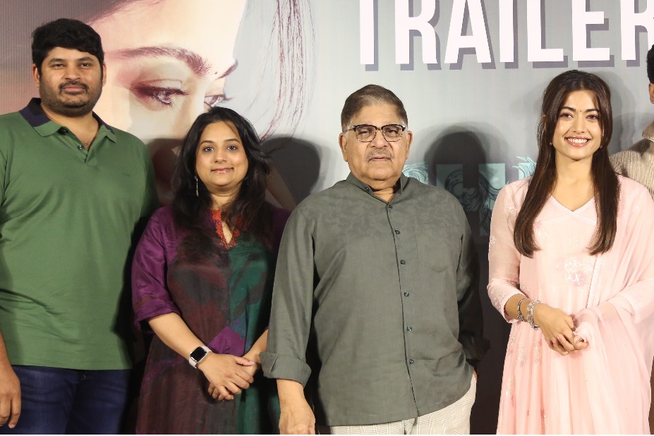 నా కెరీర్ లో రైట్ టైమ్ లో చేసిన సినిమా ది గర్ల్ ఫ్రెండ్ అంటోన్న రష్మిక  
