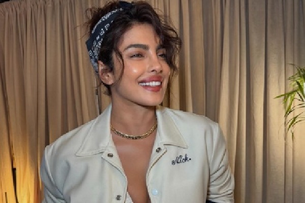 Priyanka Chopra's daughter Malti Marie steals the show as they join Nick Jonas on his music tour