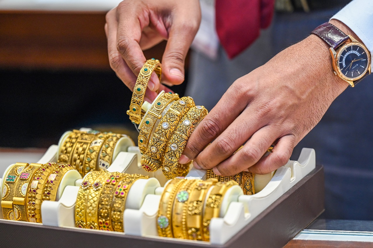 RBI boosts gold holdings in India to 575.8 tonnes; domestic prices edge higher