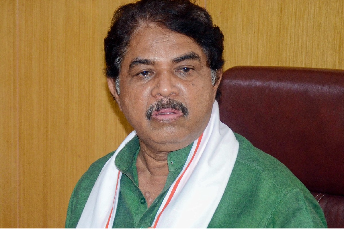 'Ban RSS if you have guts, be ready to face consequences': Karnataka BJP dares Siddaramaiah govt