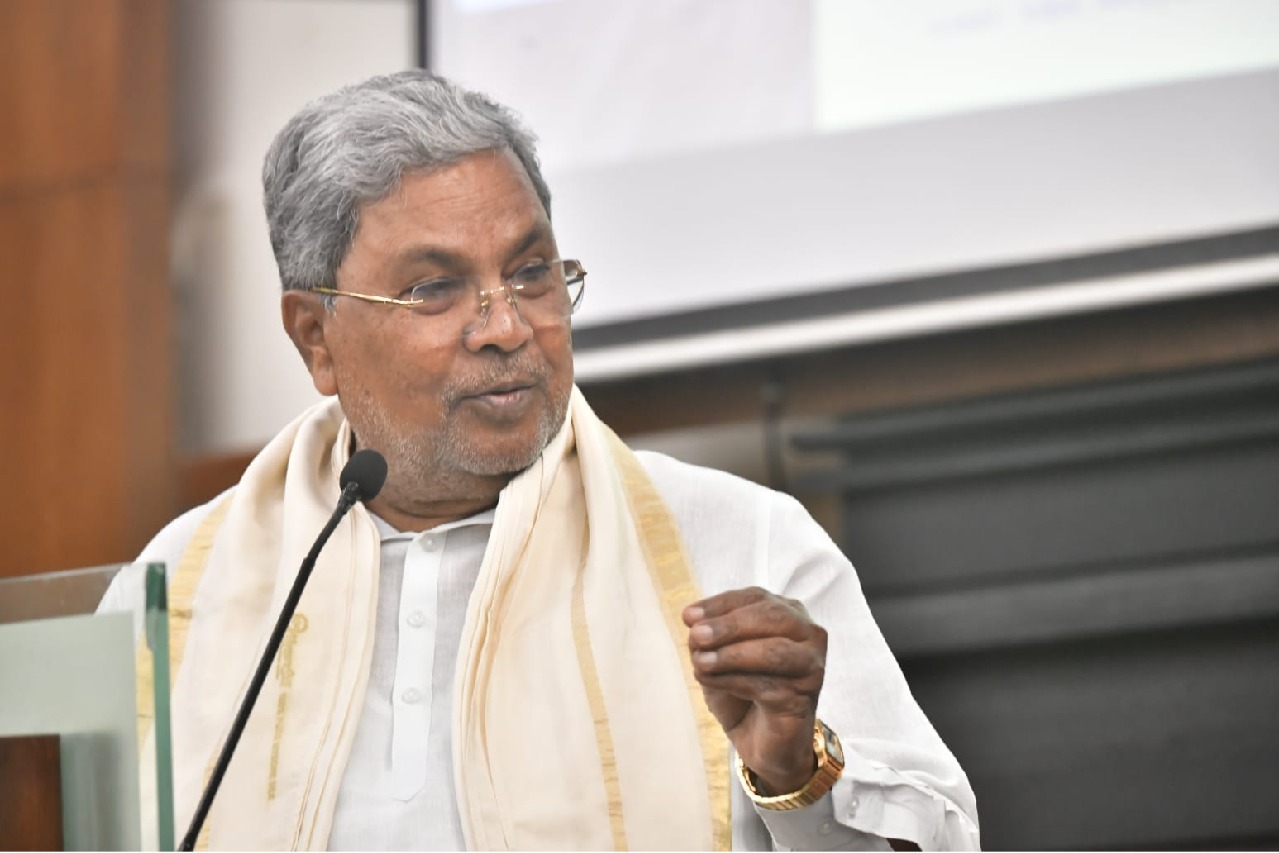 Ask Shivakumar, says CM Siddaramaiah on B'luru pothole deadline ending today