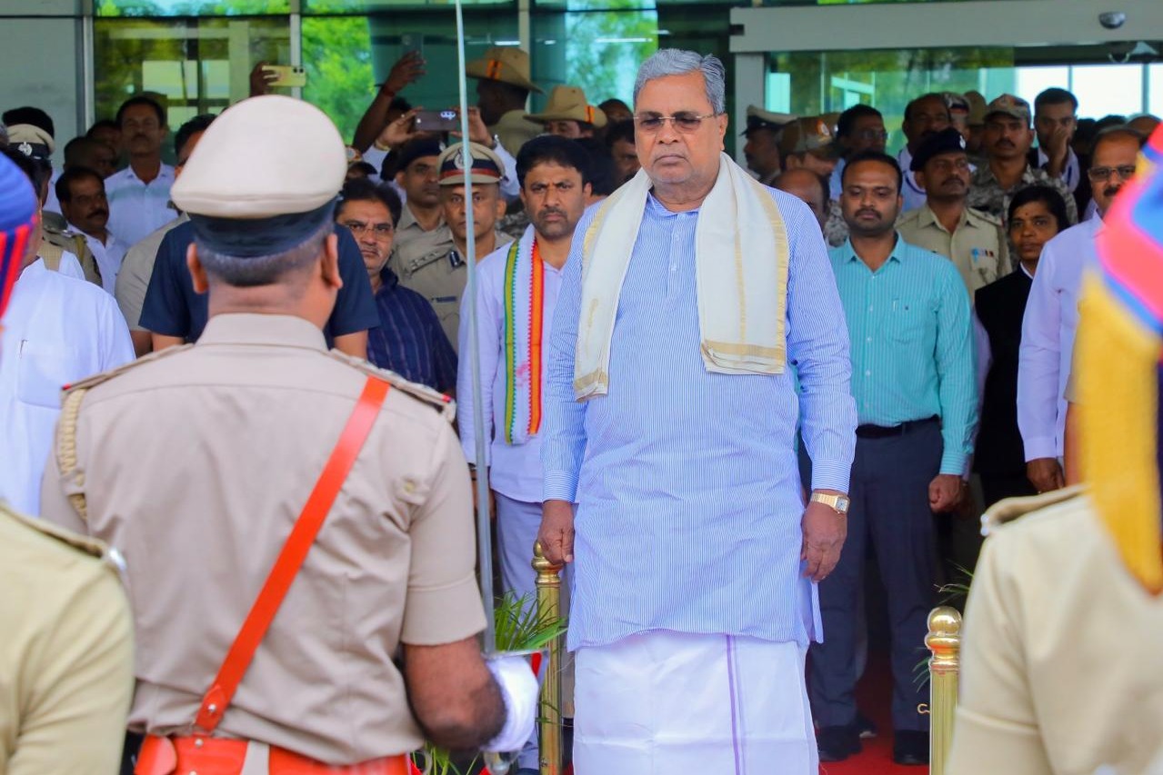 Siddaramaiah vexed by queries on Shivakumar succession, cabinet reshuffle after Bihar polls