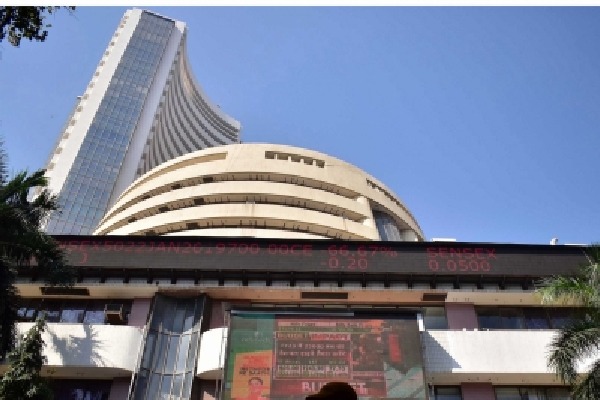 Indian stock markets end higher after two days of losses
