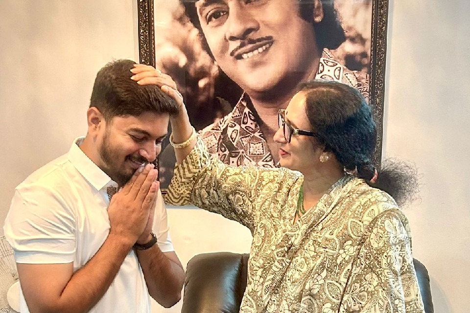 టాక్ ఆఫ్ ది టౌన్‌గా మారిన ‘గుమ్మడి నర్సయ్య’ మోషన్ పోస్టర్.. దర్శకుడిని ప్రశంసించిన శ్యామలా దేవీ