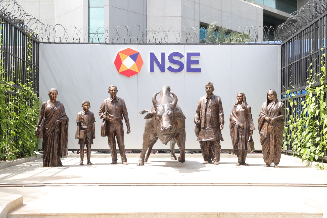 NSE to introduce pre-open session in futures and options to enhance price discovery