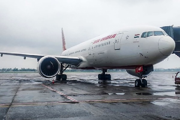Air India issues alert for flyers over delays in flights