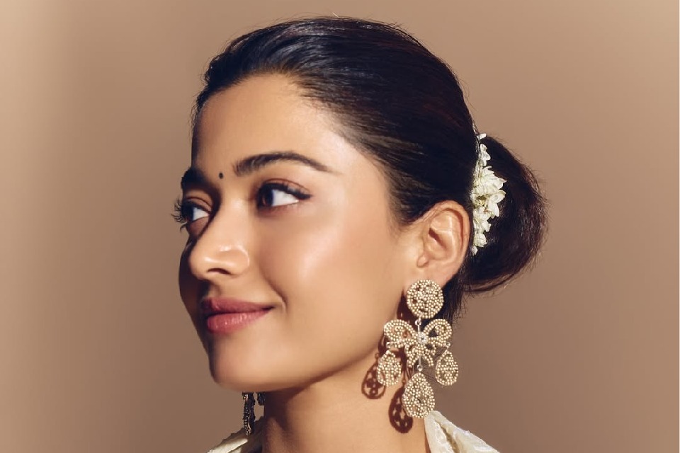 Rashmika Mandanna pens a love letter to all the 'girlies growing into the woman they love'