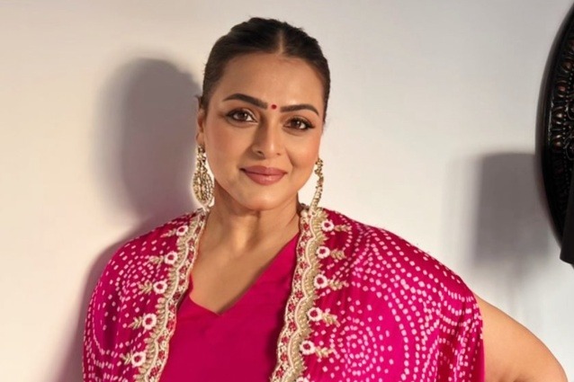 Shilpa Shirodkar: I know how to cut my cords