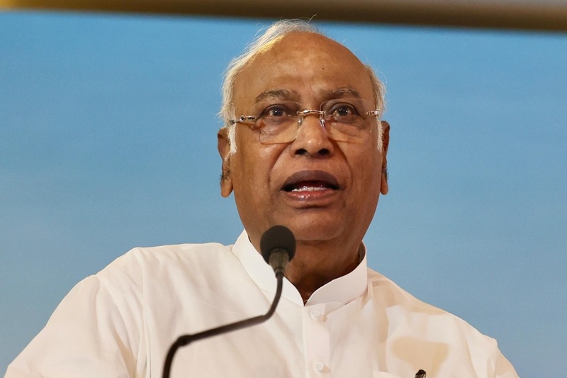 Mahagathbandhan will free Bihar from 20 years of a helpless system: Cong chief