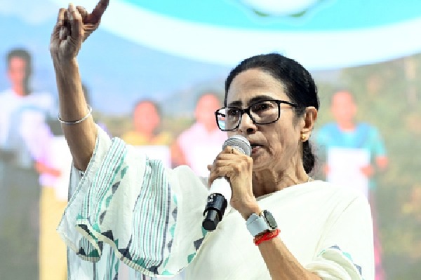 Accepting GST was a 'blunder', says Bengal CM Mamata