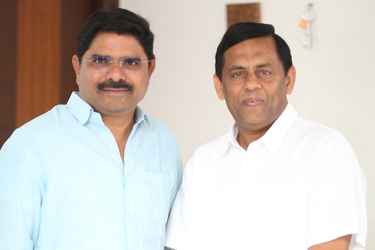 సంతాన ప్రాప్తిరస్తు సినిమా చూశాక ఫెర్టిలిటీ ఇష్యూస్ తో బాధపడుతున్న వారికి ఒక ధైర్యం వస్తుంది.