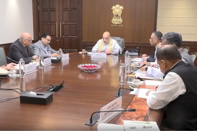 HM Amit Shah takes stock of Delhi blast probe, security alert