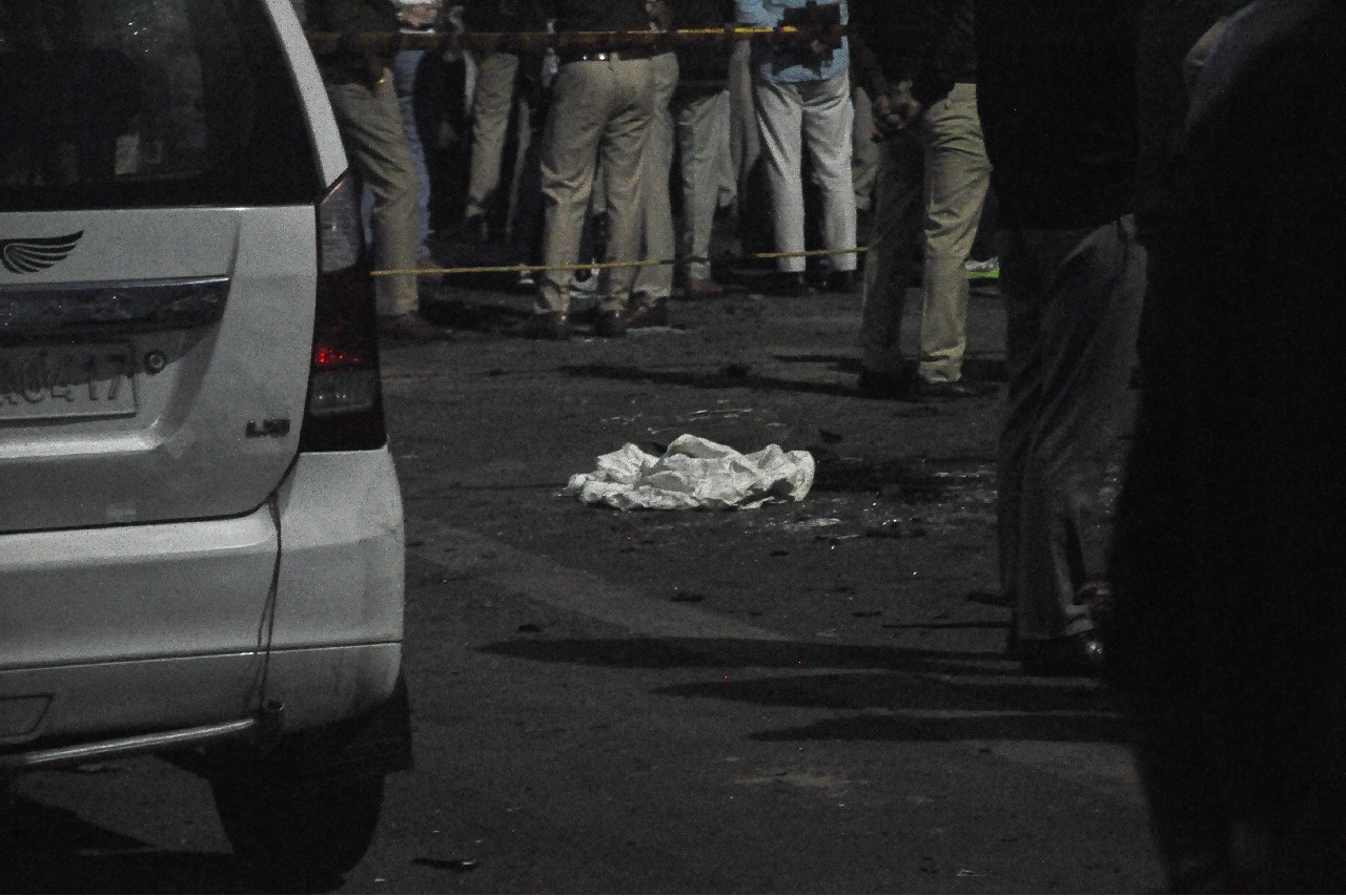 Three crucial hours, no crater mystery in Delhi blast; cops intensify probe