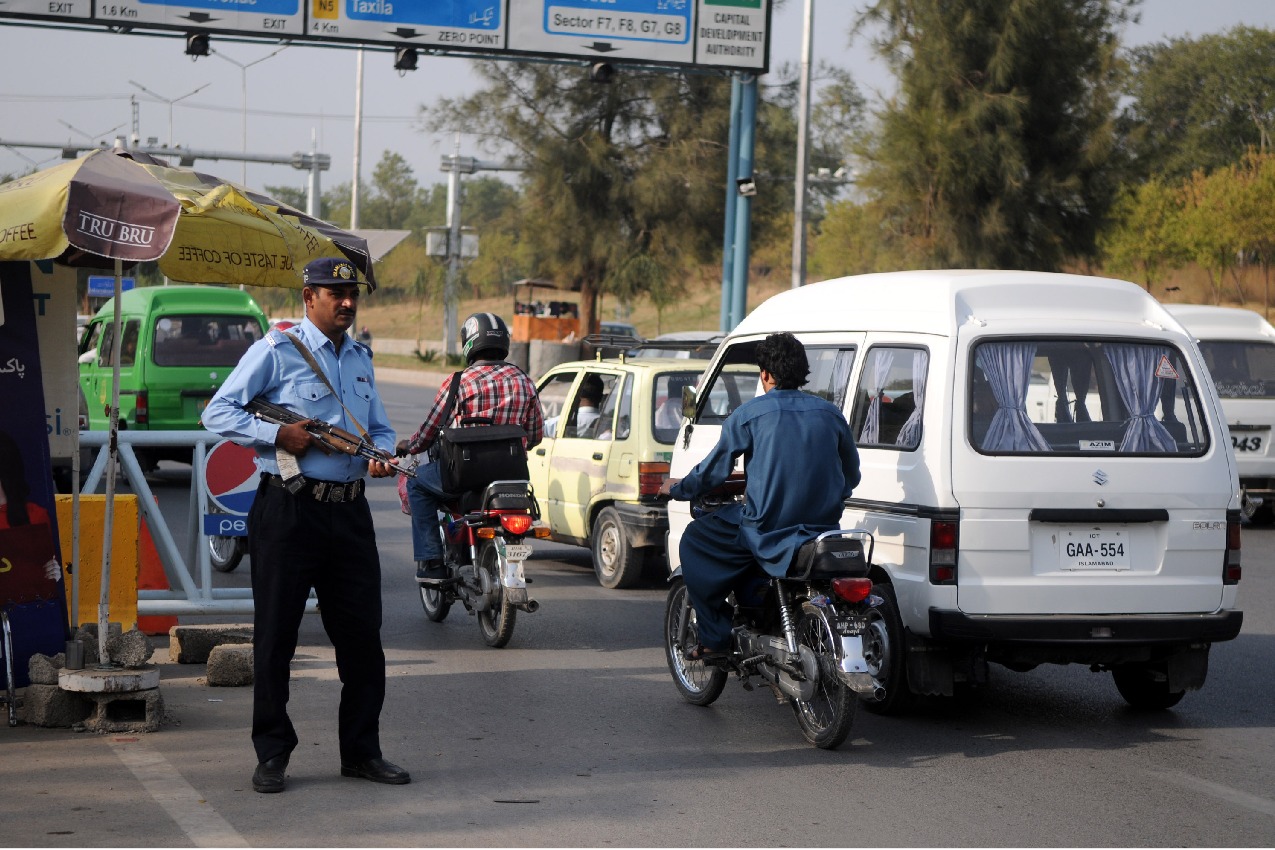 Pakistan: At least 12 killed, 21 injured in Islamabad blast