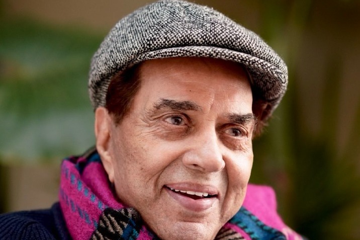 Dharmendra's cousin, filmmaker Guddu Dhanoa visits him after hospital discharge, shares update