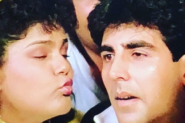Veteran Actress Guddi Maruti Recalls Her Popular Kiss Scene with Akshay Kumar from ‘Khiladi’