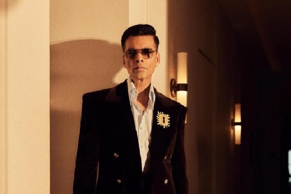 Karan Johar comes out in support of the Deol family after Sunny Deol’s outburst at media