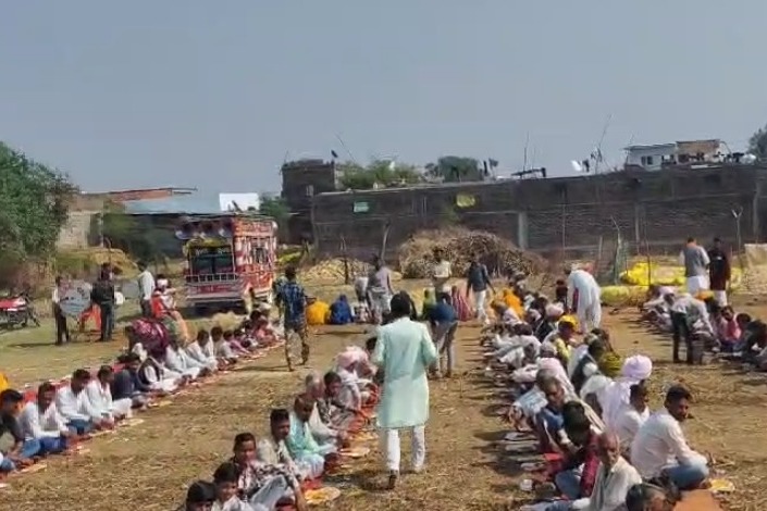 4,000 villagers attend monkey’s funeral feast in MP district