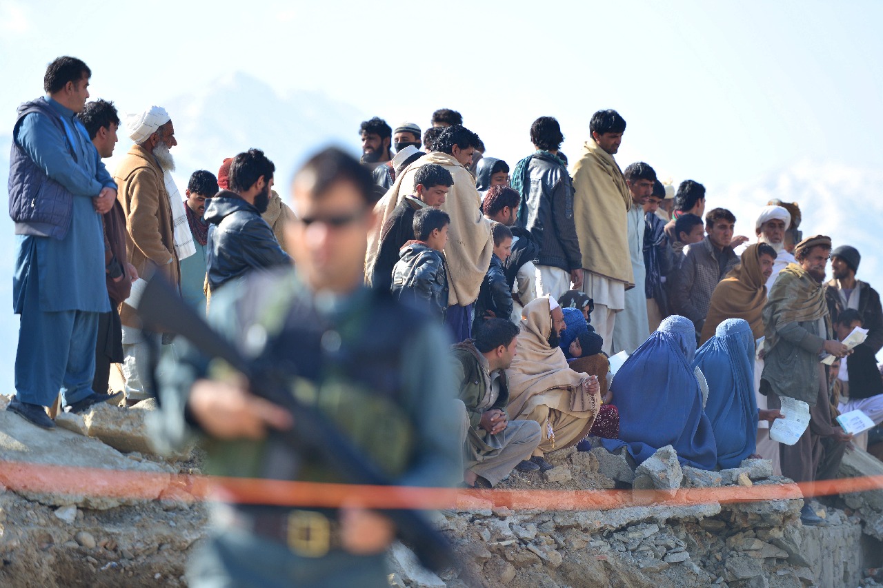 Taliban says over 10,000 Afghan refugees forcibly deported from Iran, Pakistan in single day