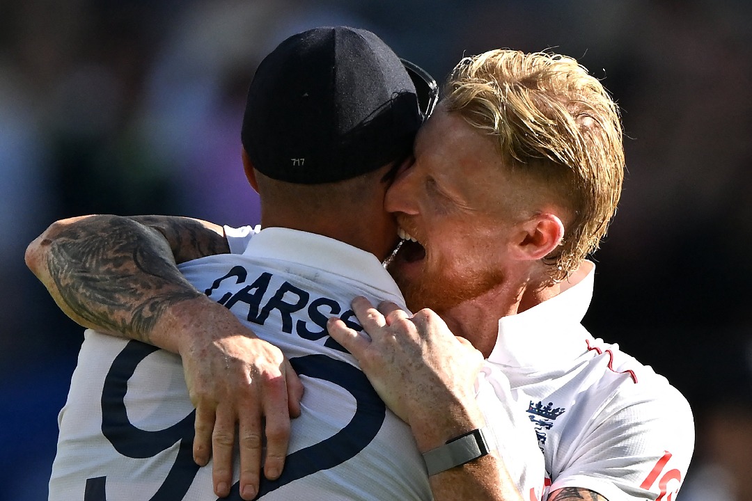 Ashes: 19 wickets tumble on opening day as Australia trail by 49 runs