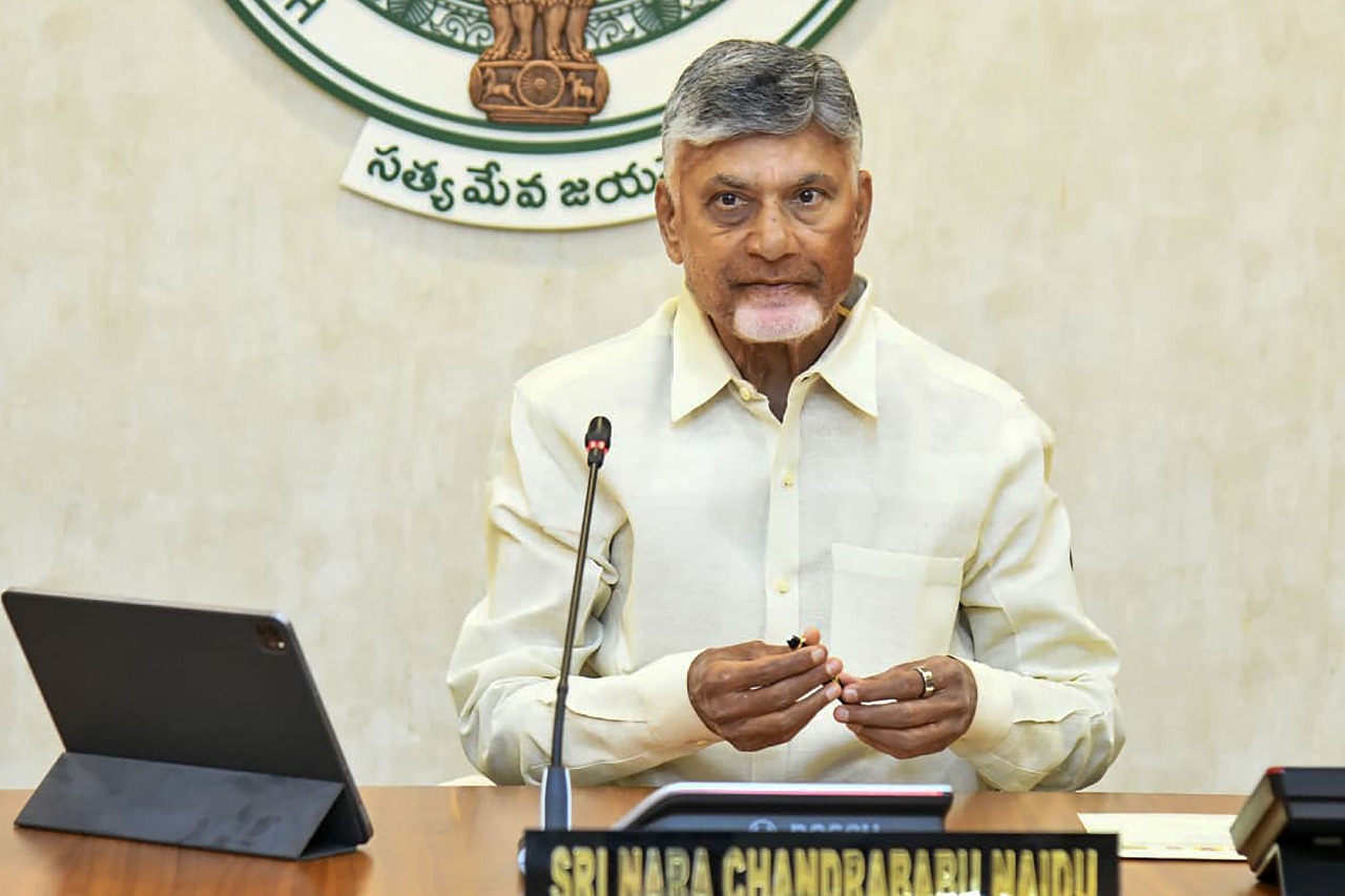 Medical colleges in PPP mode to be under government supervision: CM Naidu