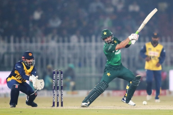 T20I Tri-series: Sahibzada Farhan, Mohd Nawaz help Pakistan beat Sri Lanka by seven wickets