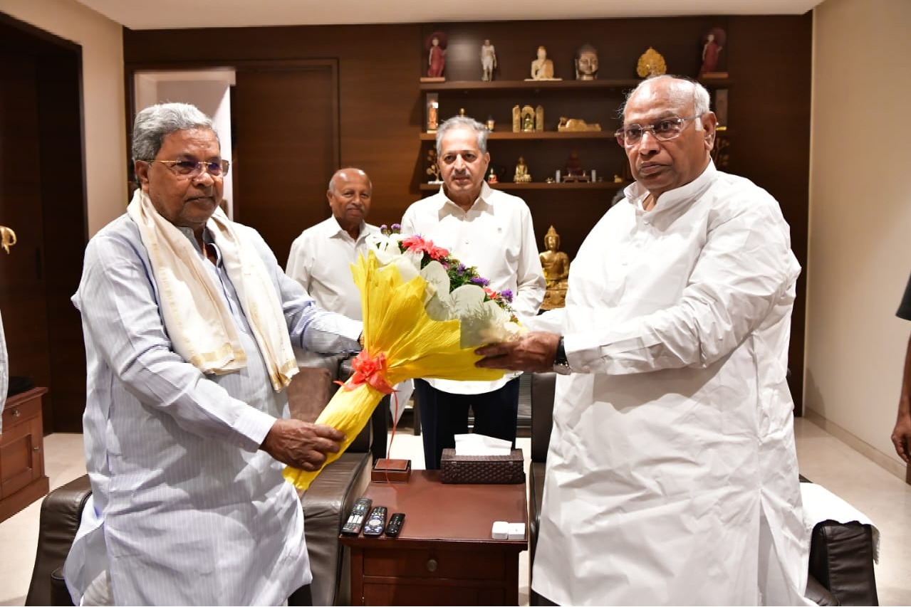 Leadership crisis: K'taka CM meets Kharge, says high command's decision final; calls meeting cordial