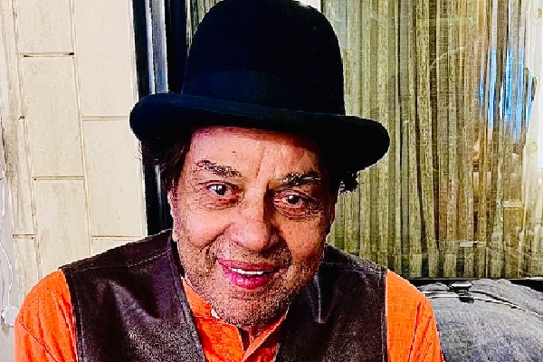 Virat Kohli, Gambhir join members of cricket fraternity, condole actor Dharmendra’s demise