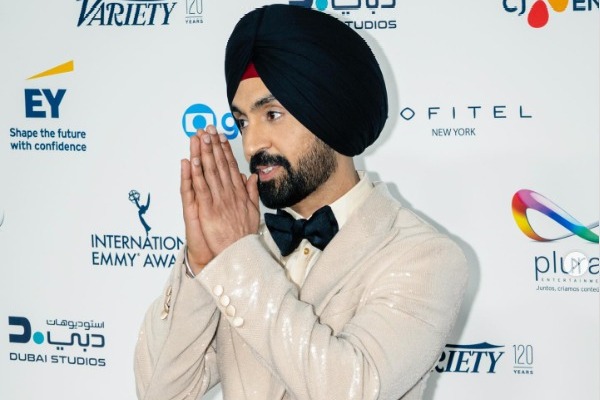 Diljit Dosanjh loses the 'Best Actor' award to Oriol Pla during the 53rd International Emmy Awards