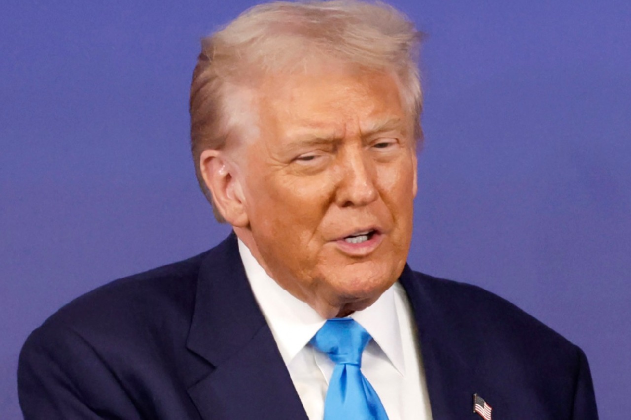 Trump administration targets six lawmakers over ‘illegal orders’ video