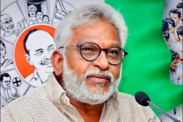 Parakamani theft case: Ex TTD chairman Subba Reddy appears before SIT