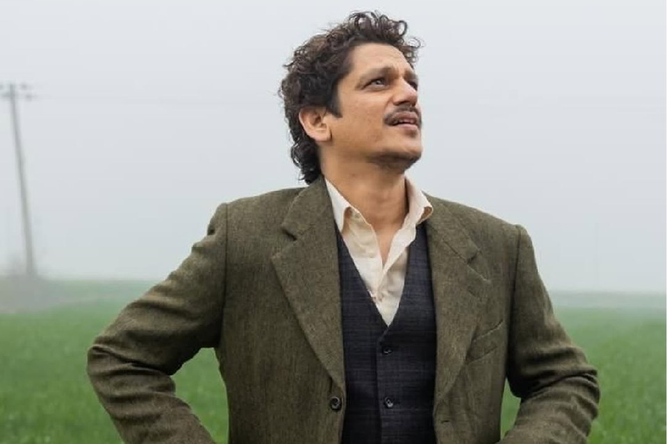 Vijay Varma receives a special gift from Gulzar that left him feeling surreal