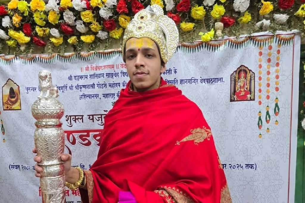 PM Modi praises teenager’s feat of reciting 2,000 mantras, Vedic verses