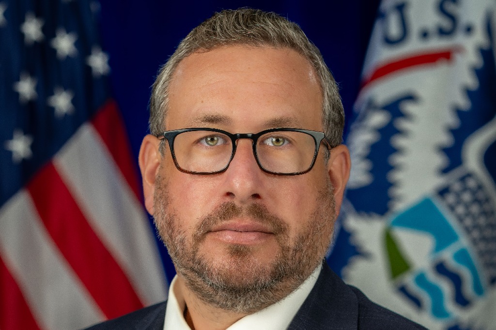 US Senator flags H-1B abuse, raising questions for Indian tech talent