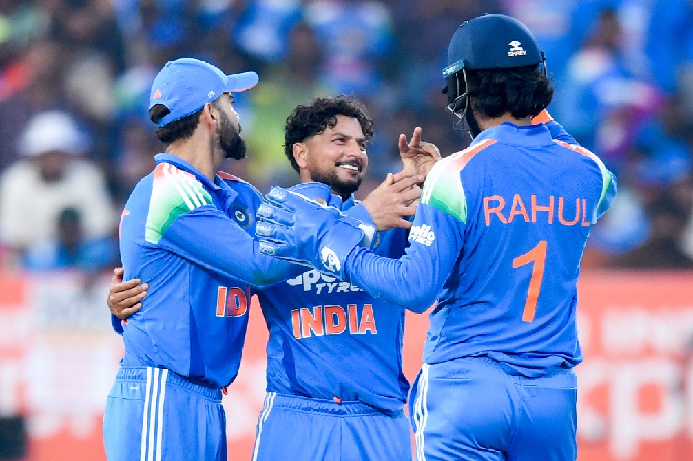 3rd ODI: De Kock slams ton but Kuldeep, Krishna four-fers help India restrict SA to 270 in series decider
