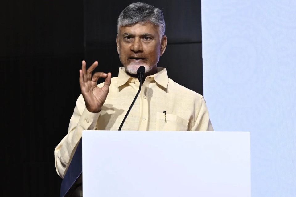 Chandrababu Naidu Announces Modern Cycling Tracks for Visakhapatnam