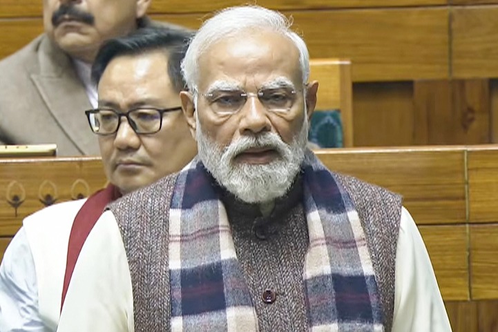 Vande Mataram 150: PM Modi recalls Cong govt's excesses during Emergency, says Constitution was throttled