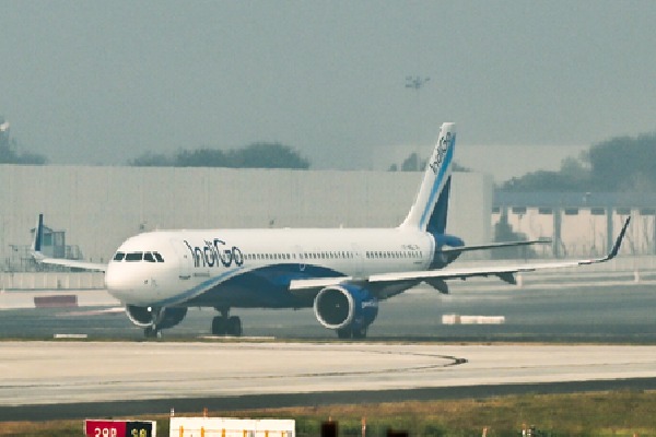 IndiGo cancels 112 flights at Hyderabad Airport, passengers continue to suffer