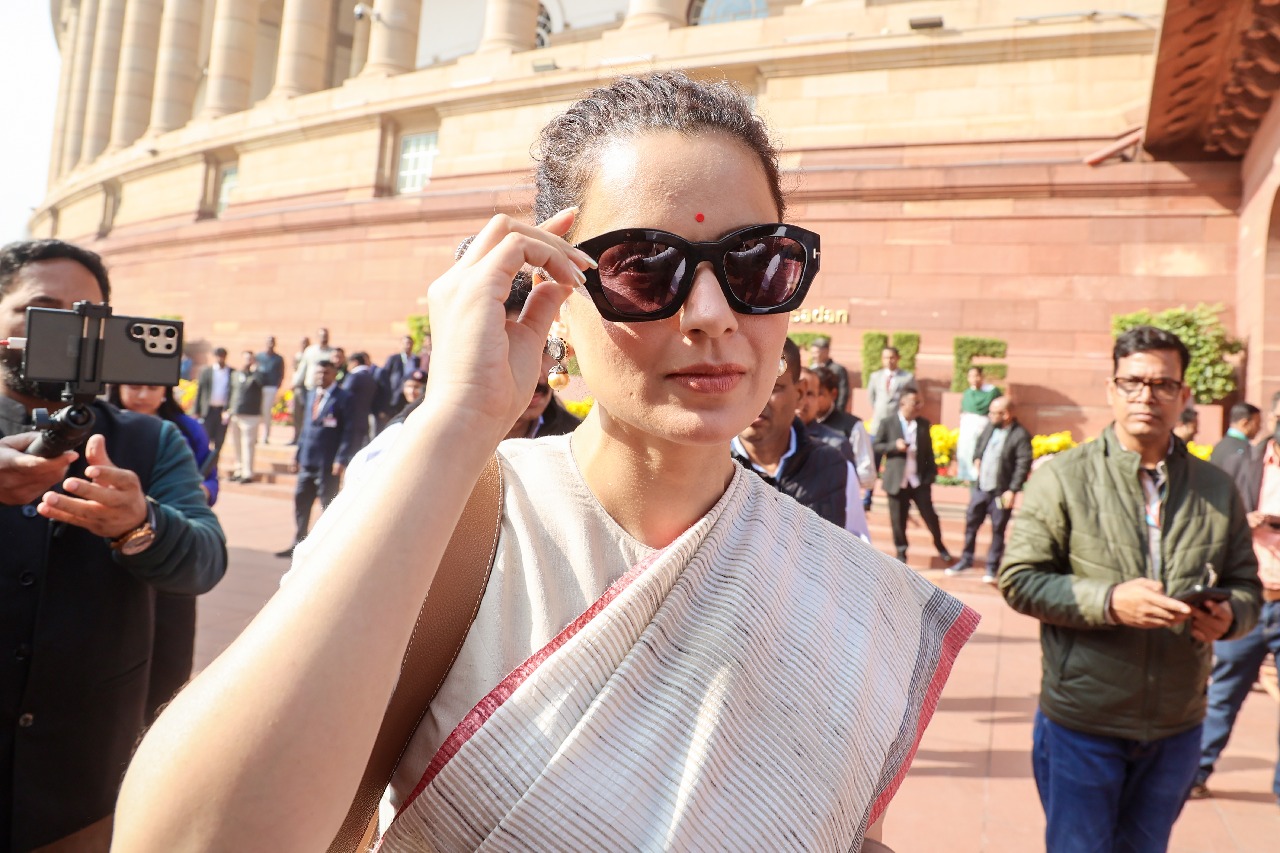 Sonia Gandhi always disregarded Indians, Constitution, and rules: Kangana Ranaut